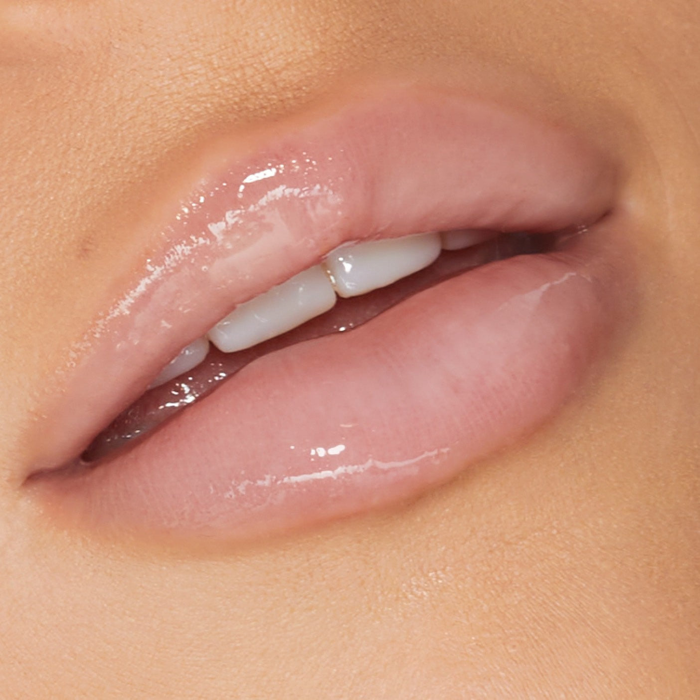 Huda Beauty - FAUX FILLER Gloss (UUU-Baby)