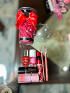 Win a Rs. 30,000 Makeup Box Beauty Cup Giveaway 🎁