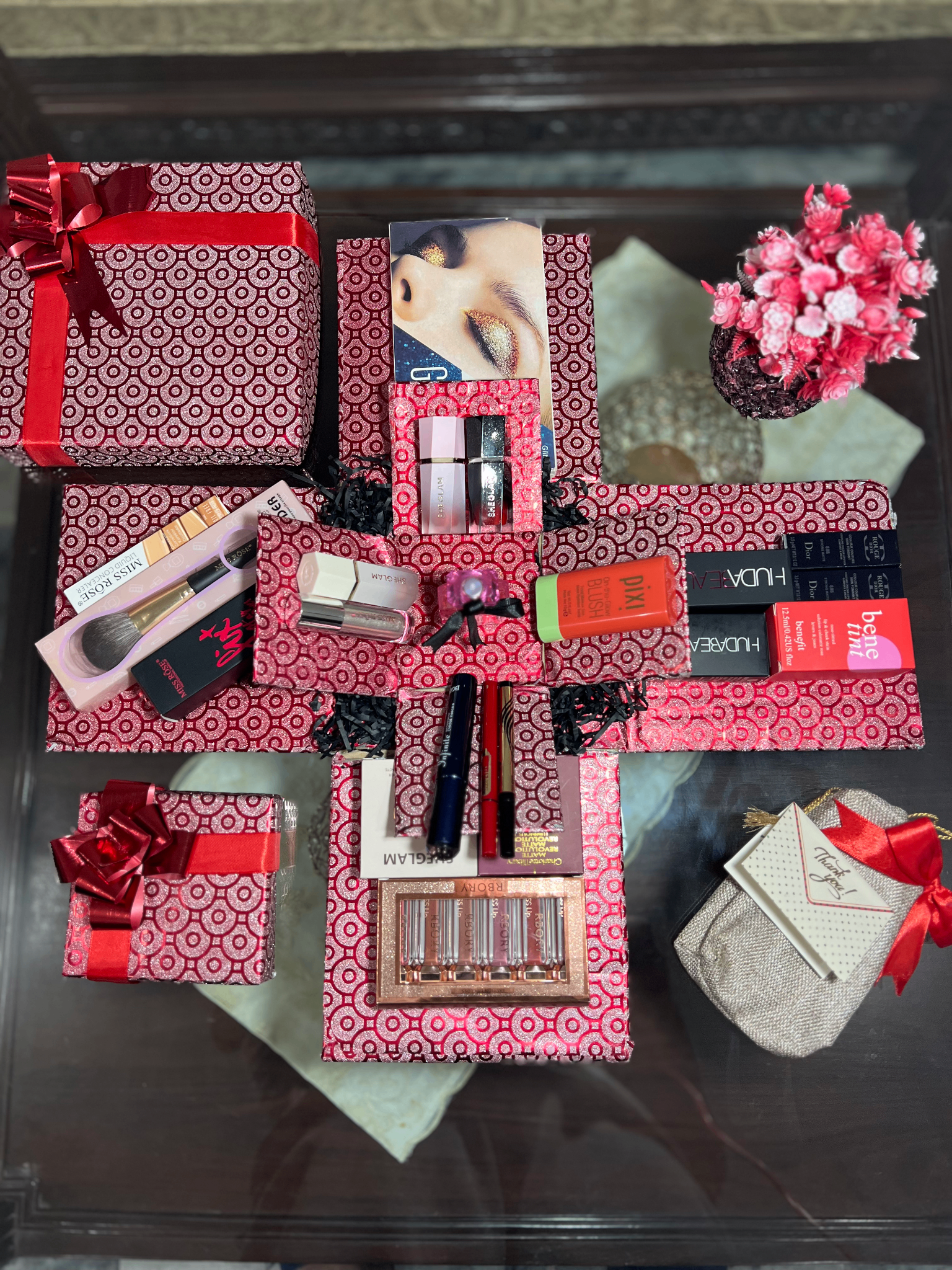 Win a Rs. 25,000 Makeup Box – Beauty Cup Giveaway 🎁
