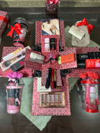 Win a Rs. 30,000 Makeup Box Beauty Cup Giveaway 🎁