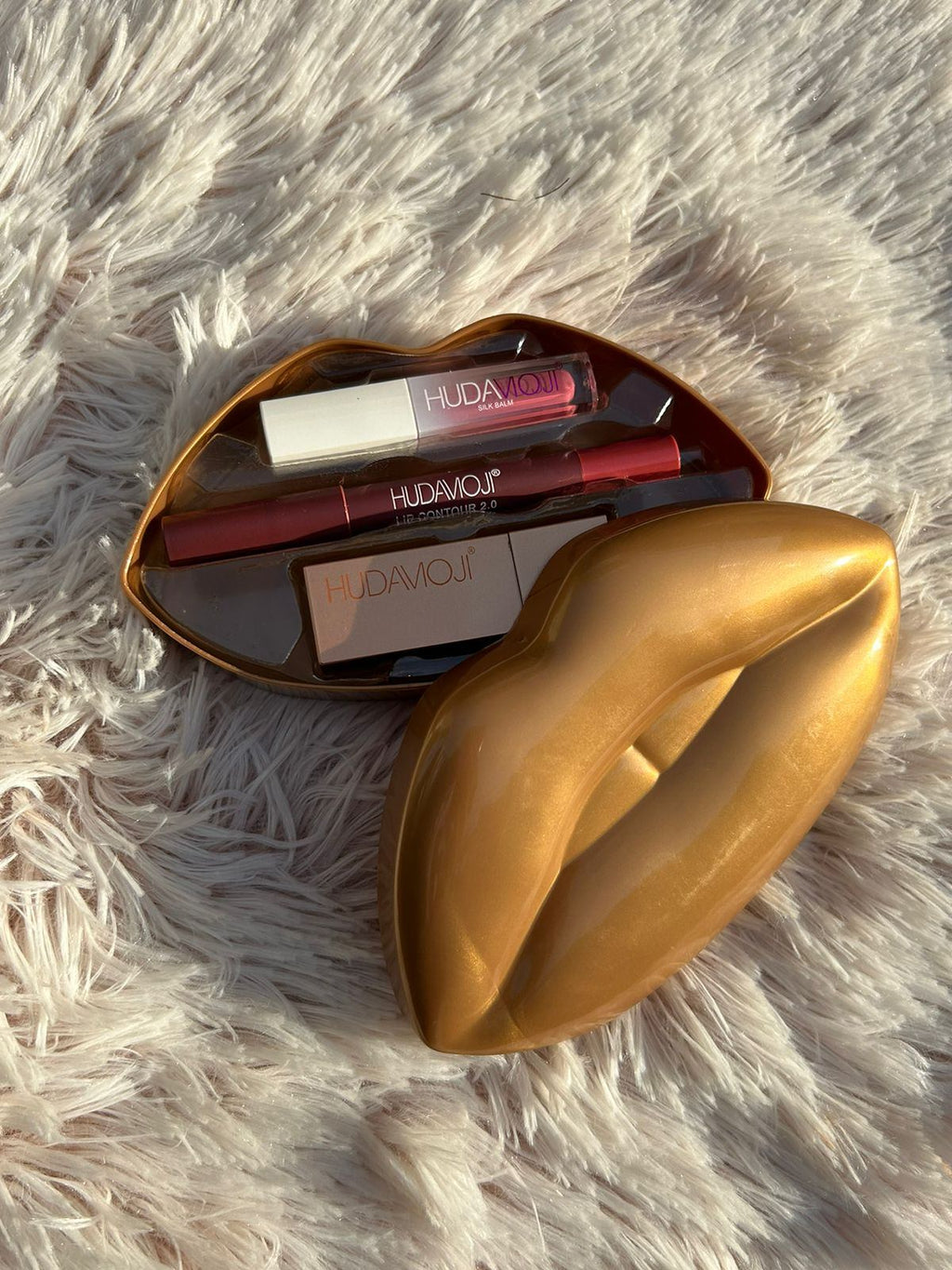 HUDAMOJI Lip Kit – Matte & Moisture Combo 💄✨